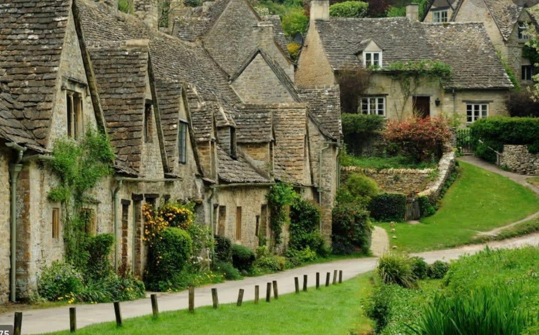Large Stylish Luxury Cotswold Cottage - Ideal For Families, W/ Ev Charging Andoversford Exteriér fotografie